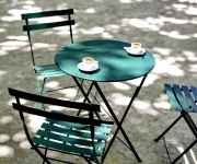 Fermob: Vše pro váš venkovní obývák se špetkou francouzského šarmu