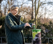 Za starý mobil do Zoo Praha