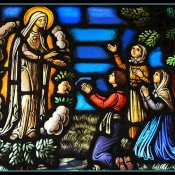 Panna Maria předává třem dětem svá proroctví